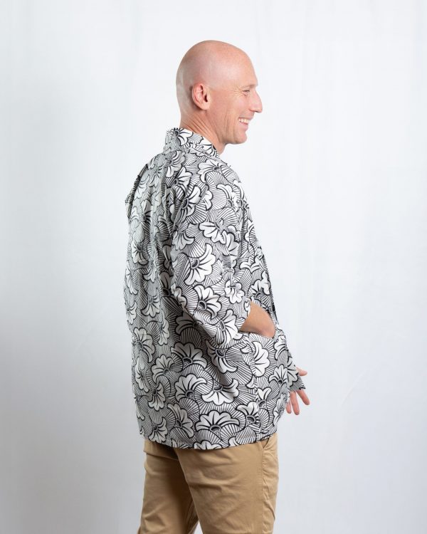 Unisex Oversized Lightweight Kimono-Style Jacket Noir Garden (M) - Image 3