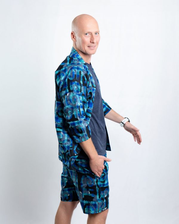 Unisex Oversized Lightweight Kimono-Style Jacket Ocean flow (M) - Image 3